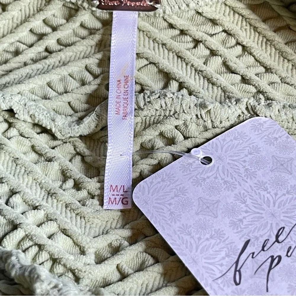 Free People Gabby Seamless Sweater Midi Dress NWT Green size M/L - Picture 11 of 12